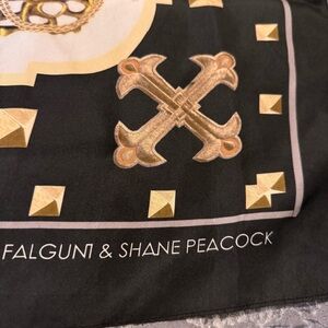 Falguni & Shane Peacock Scarf Gold & Black Keys ICH DIEN in Center Royalty